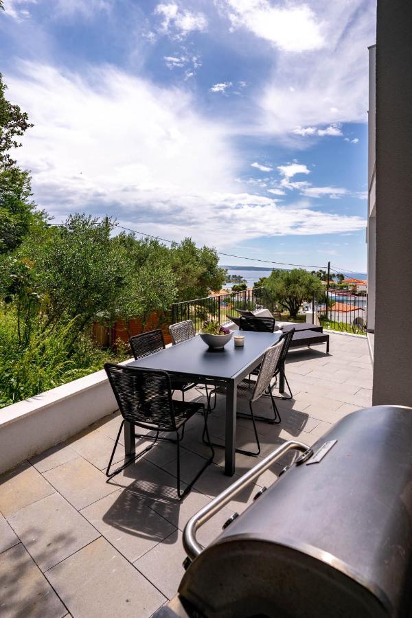 Panorama Suite Dora With Jacuzzi Palit Exterior photo