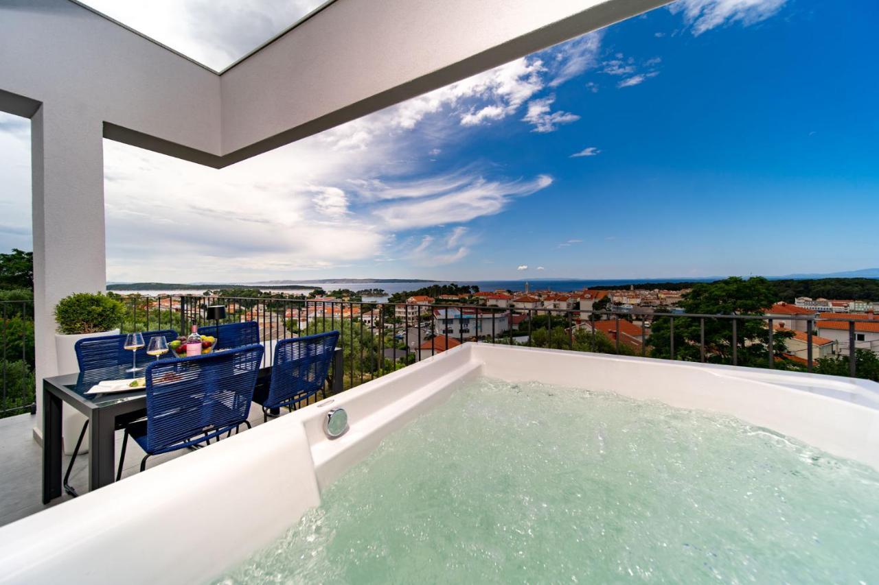Panorama Suite Dora With Jacuzzi Palit Exterior photo